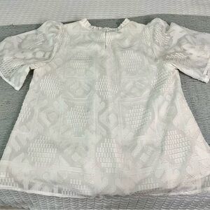 Elegant White Textured Women's Top